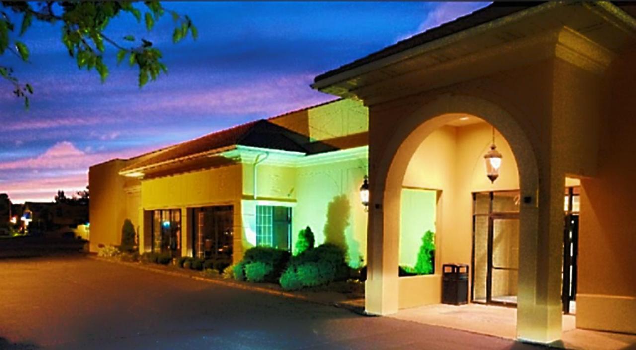 Bel-Aire Hotel Lake Erie Exterior photo